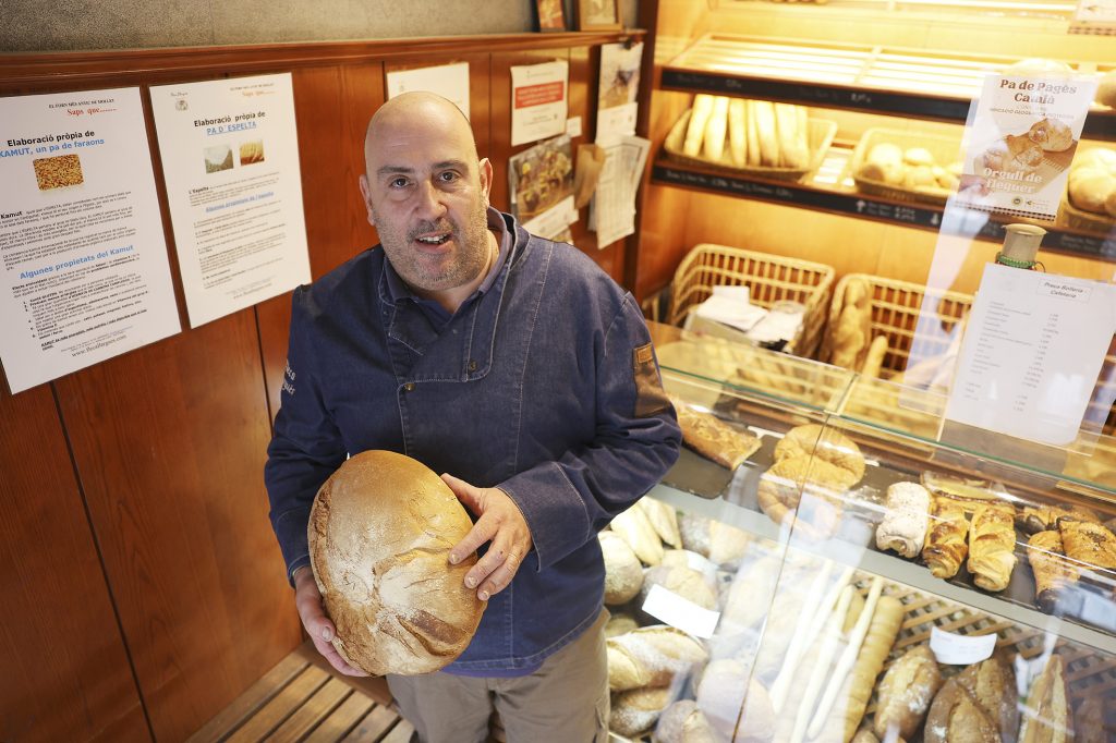 Jordi Llargués a la fleca de l’avinguda Jaume I de Mollet